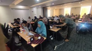 Tenaga fasilitator juga terus didampingi dan dipandu langsung 