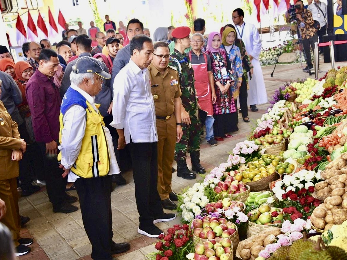 PASAR RAKYAT