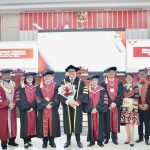 GELAR DOKTOR