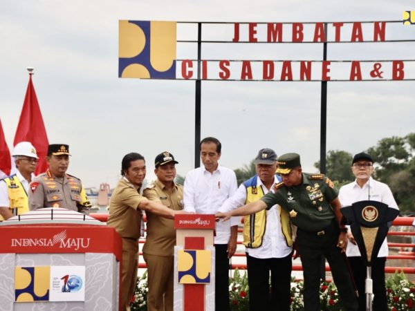 PERESMIAN JEMBATAN