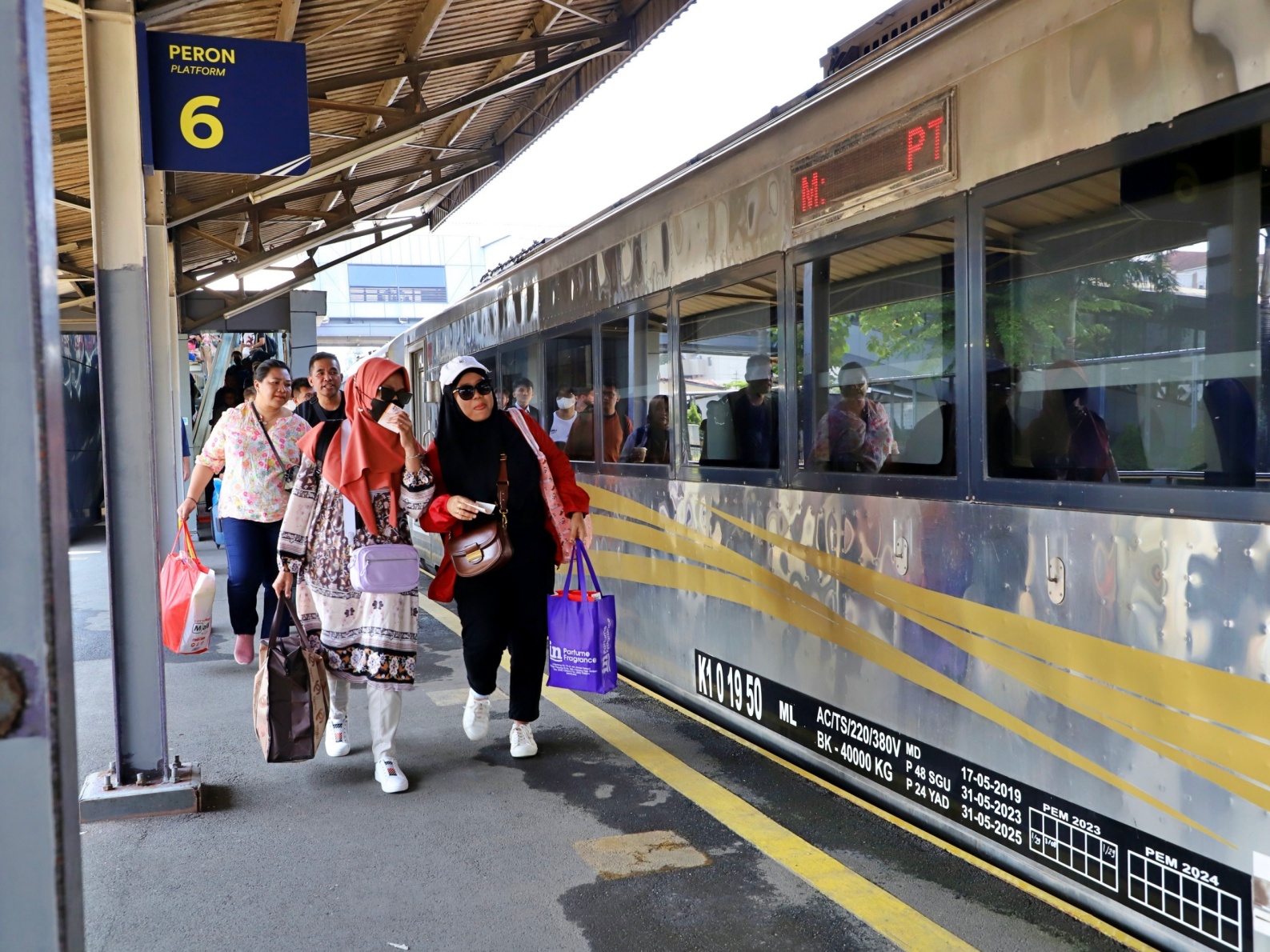 Penumpang Kereta