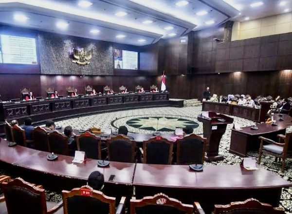 Sidang MK