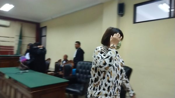 Lorupsi penjualan emas Antam