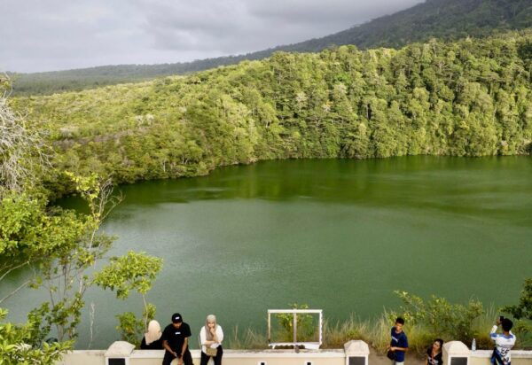 DANAU TOLIRE