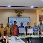 Bangun SDM anak asli daerah