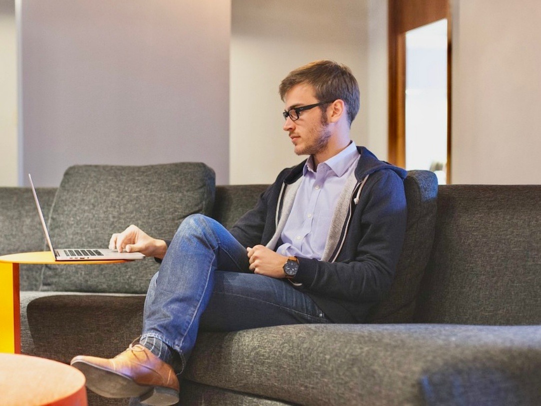 Tenaga Kerja Indonesia Masih Menatap Optimis di 2024 - Bisnistoday