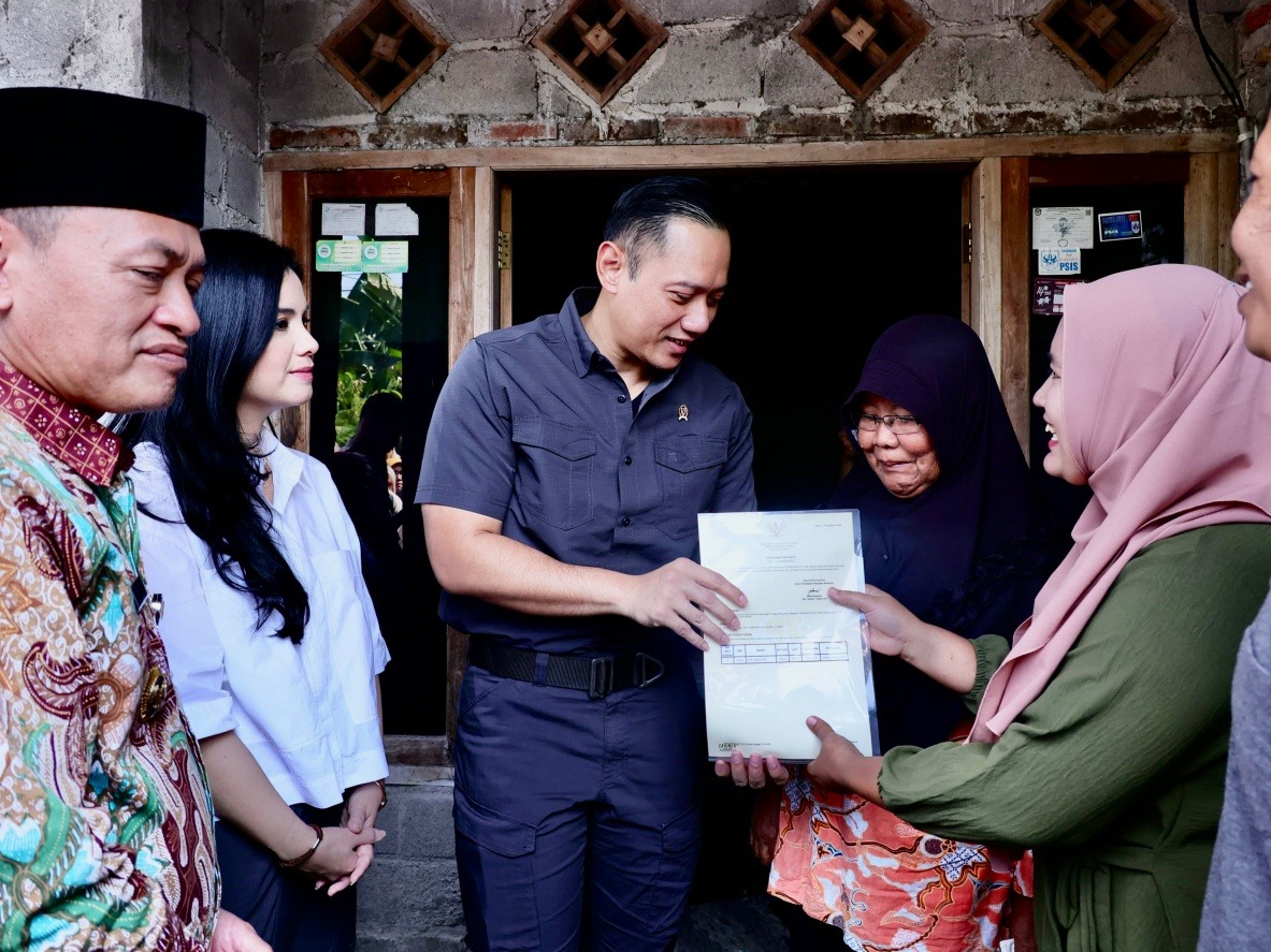 Menteri AHY
