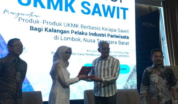 Petani sawit