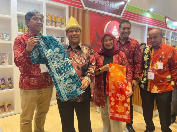 PJ Gub Kepri