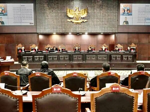 SIDANG MK