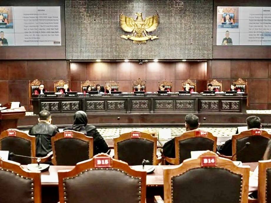 SIDANG MK