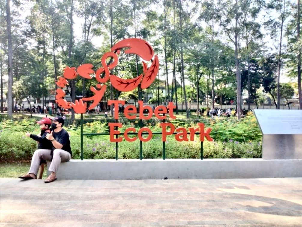 Tebet Eco Park Dibuka 24 Jam