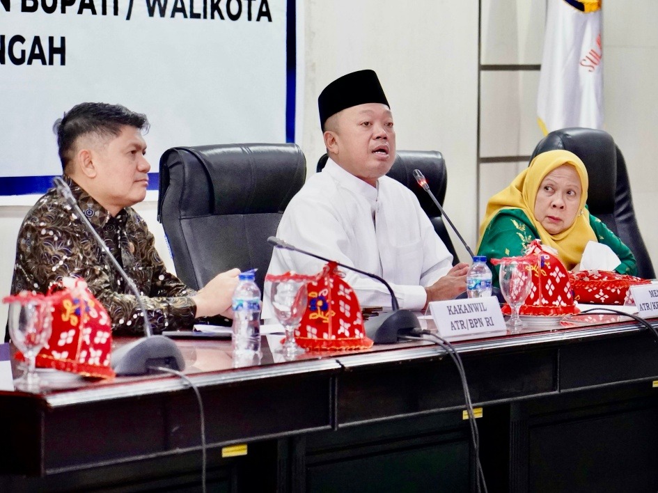 Menteri Nusron