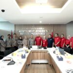 Kementerian PU bersama Semen Merah Putih./