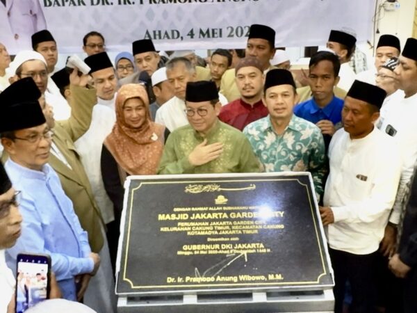Gubernur DKI Jakarta, Pramono Anung resmikan masjid./
