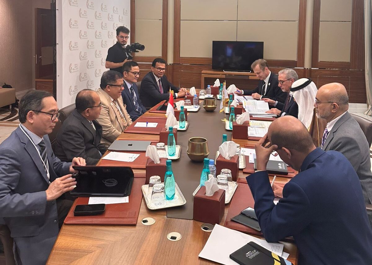 Fahri Hamzah Bahas Pembiayaan Perumahan dengan Presiden IsDB