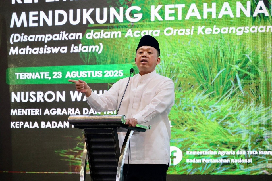 Menteri Nusron