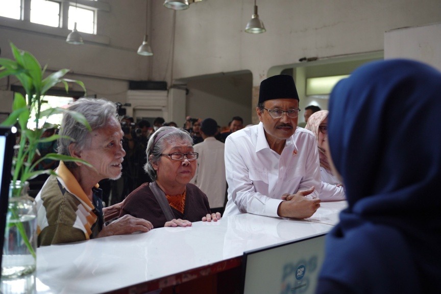 Menteri Sosial Saifulah Yusuf