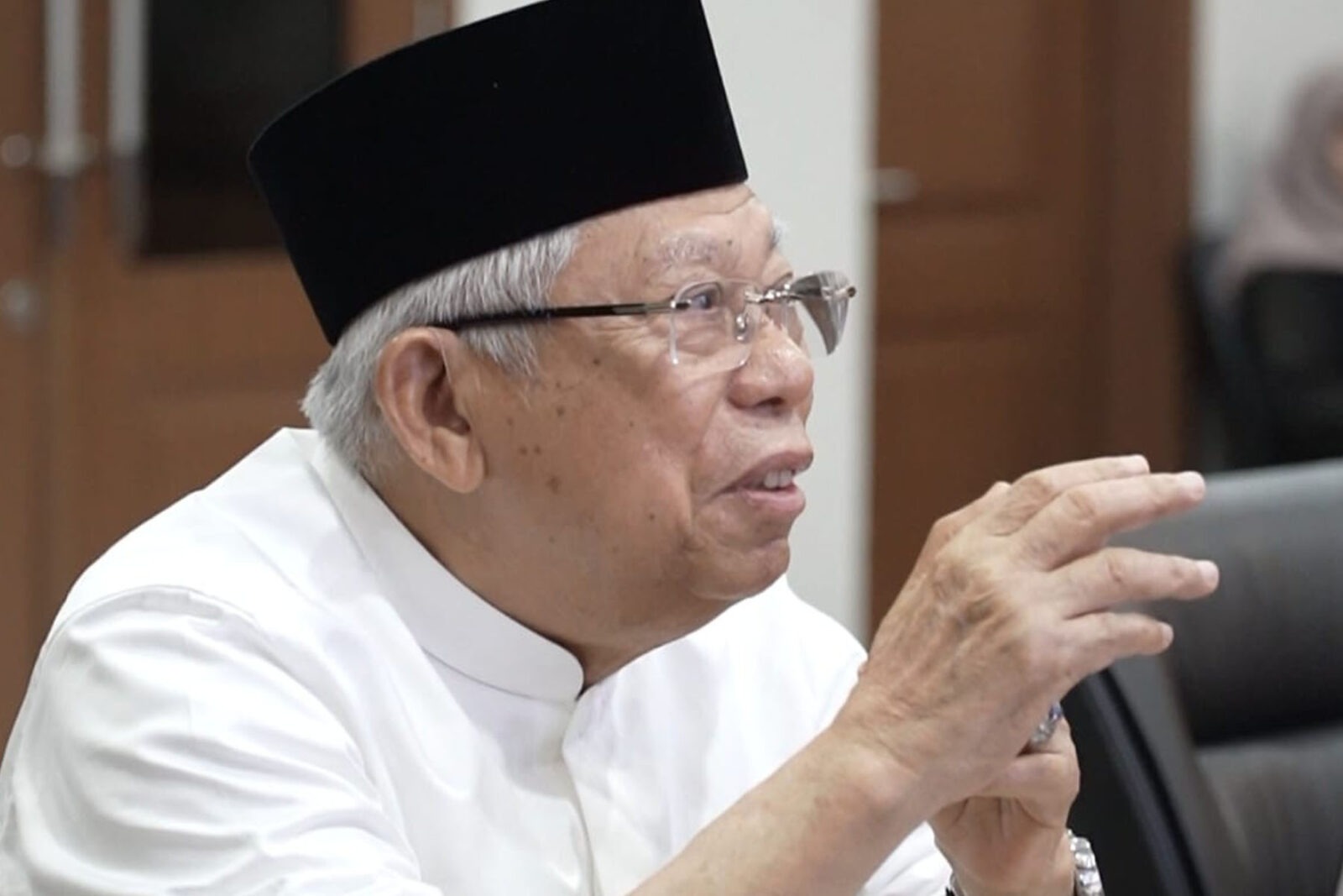 Pihak keluarga Prof. Dr. KH. Ma'ruf Amin tegas membantah klaim KH. Zulva Mustafa.