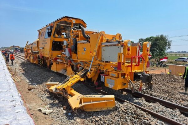 Peralatan Kereta