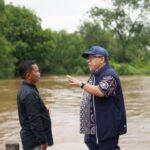 Wamen PKP Fahri Hamzah sambangi kawasan pesisir Muara Angke, Jakarta Utara, Jumat (30/12026).