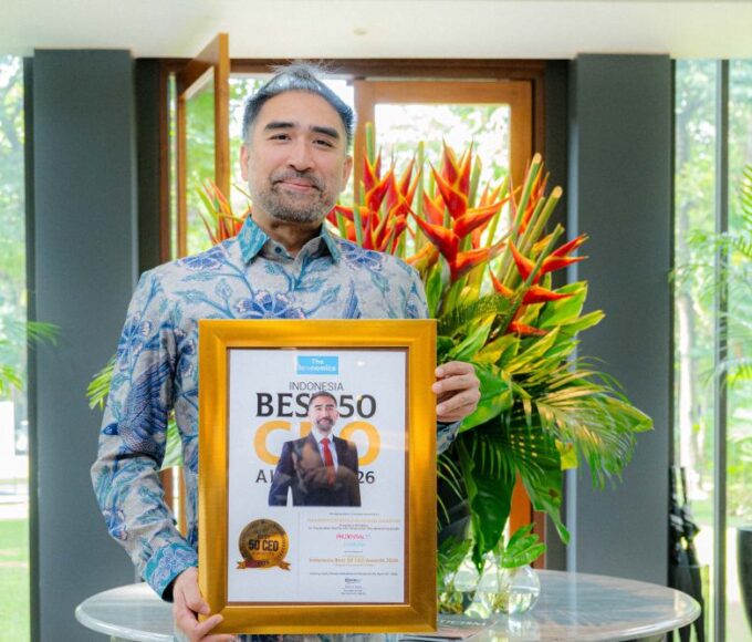 Iskandar Ezzahuddin, Presiden Direktur Prudential Syariah