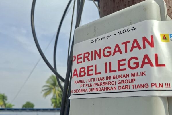 Penertiban Kabel