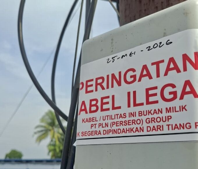 Penertiban Kabel
