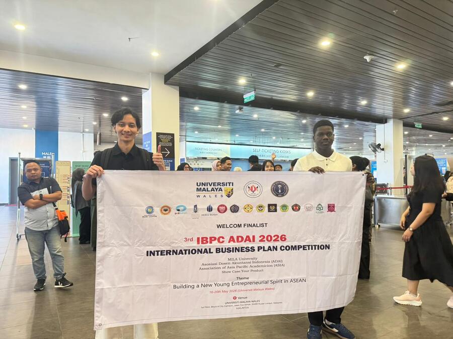 Dua tim mahasiswa UMB raih Penghargaan Internasional di Malaysia