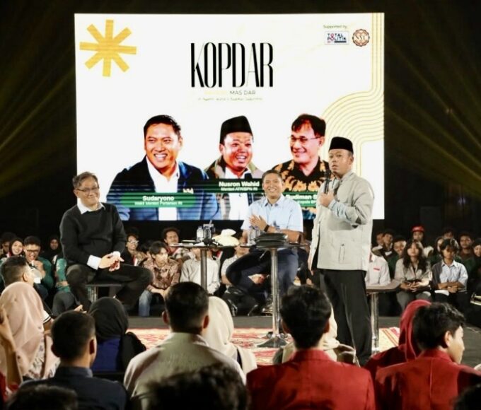 Menteri Nusron