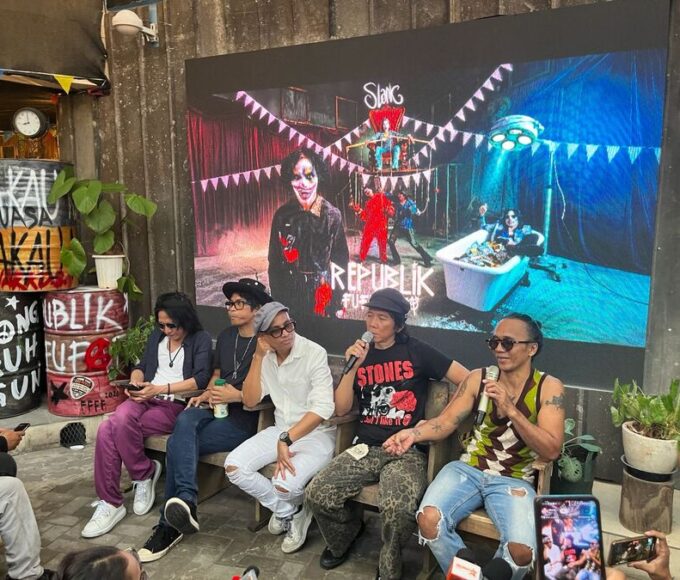 Caption Foto: Slank rilis album Republik Fufu Fafa penuh kritik sosial, digarap saat Ramadan dan rilis dalam format fisik.