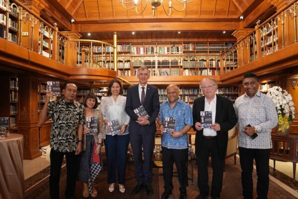 Acara Peluncuran Buku Antologi Puisi Agung Jerman di Wisma Habibie-Ainun, Jakarta. (dok:Ist)