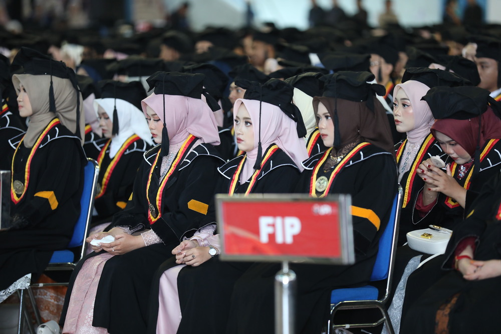 Wisuda UPI