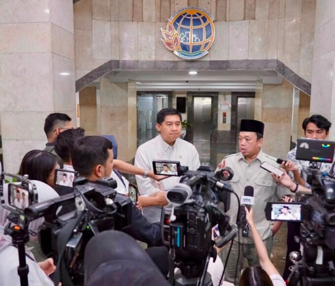 Menteri Nusron