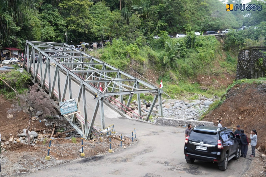 Jembatan Rusak