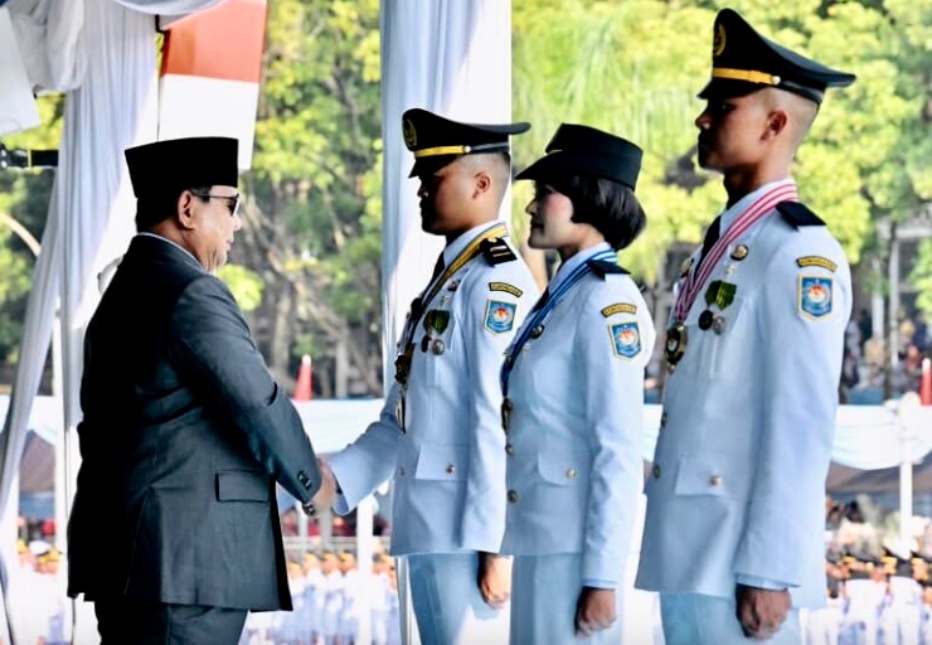 Pelantikan Praja IPDN
