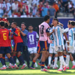 Kericuhan pasca final Piala Dunia 2026 antara Argentina vs Spanyol. (dok:Reuters/Aljazeera)