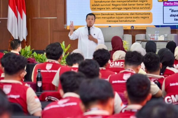 Menteri Nusron