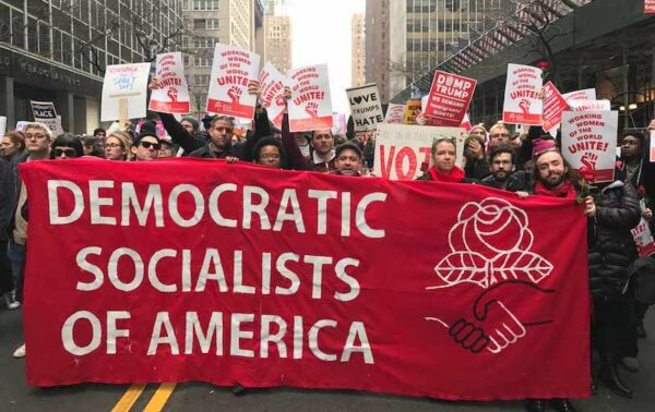 Para pendukung gerakan Democratic Socialists of America. (Dok:DSA)