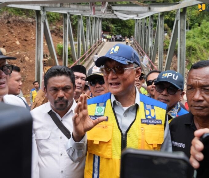 Menteri PU