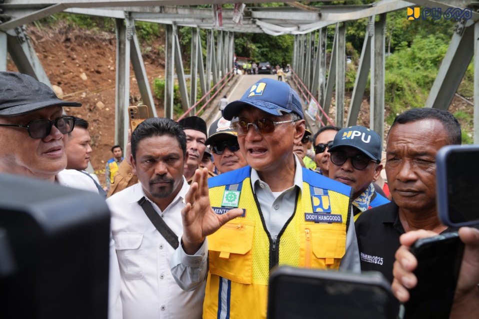 Menteri PU
