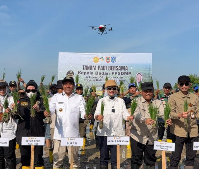 Tanam Padi Bersama