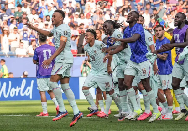 Timnas Prancis lolos ke Semifinal Piala Dunia 2026, setelah menang 2-0 atas Maroko. (dok: FFF)