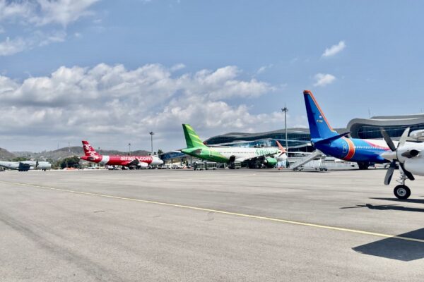Bandara Flores
