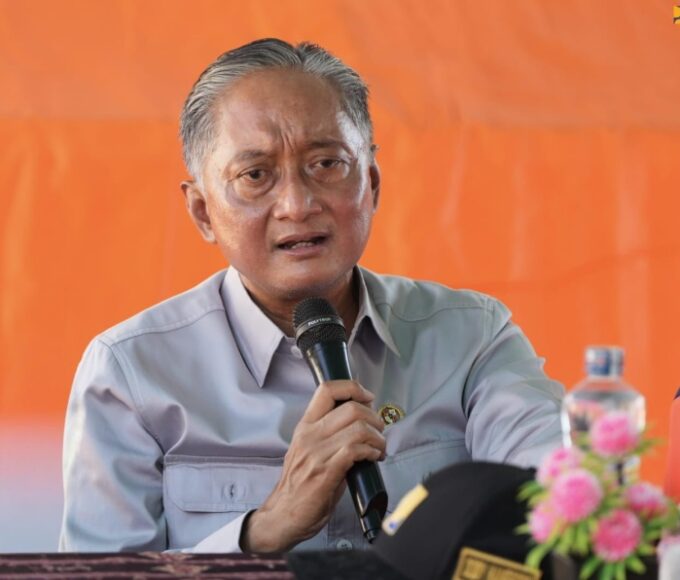Menteri PU