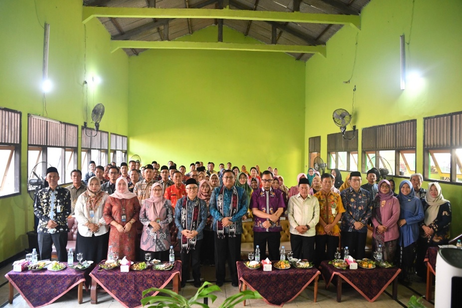 Perbaikan Sekolah