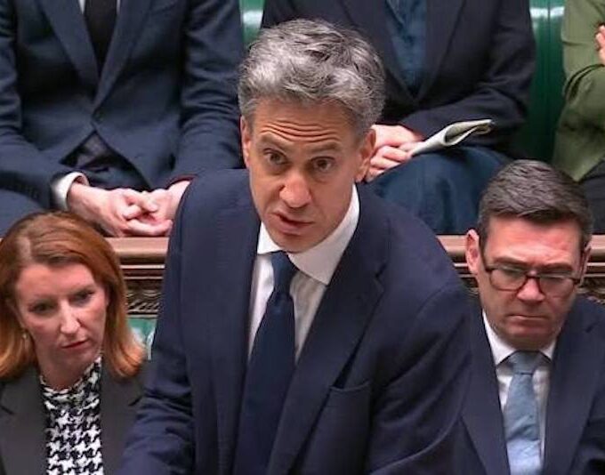 Menteri Luar Negeri Inggris El Miliband (dok: Radionewshub.com)