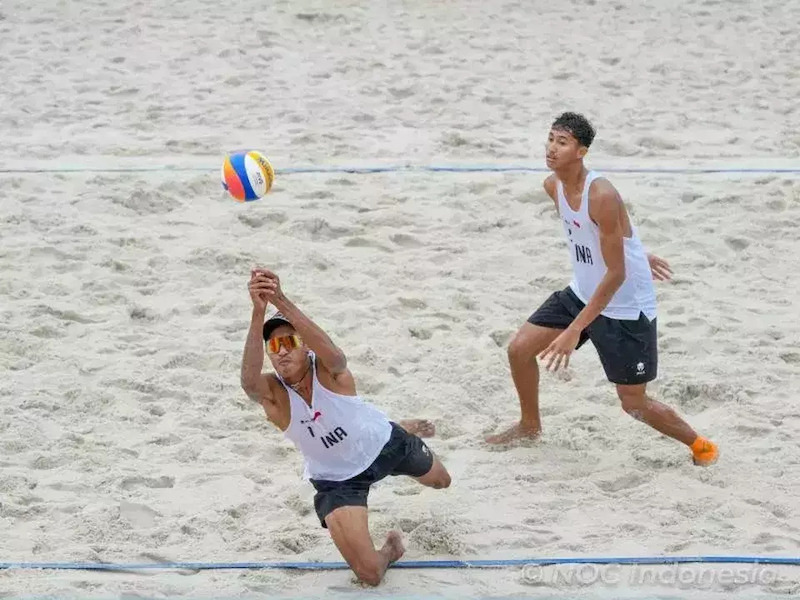 Pebolavoli pantai Indonesia, Bintang Akbar/Sofyan Rachman Efendi lolos ke final Asian Games 2026. (dok: NOC Indonesia)