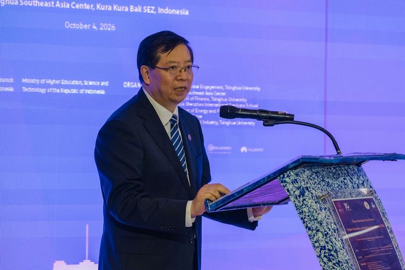 Chairman of the Tsinghua University Council, Prof. Qiu Yong. (dok:Ist)